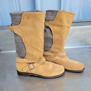 Tan & Gray Olukai Pa'ia Riding Boot size 9